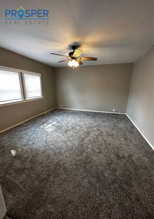 $2,100 / 4br - 4 Bedroom House on Chippewa Street - Available 6/1/26 (Eau Claire, WI)63845961673473124