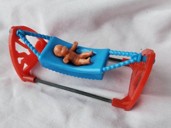 Antique 1940 Acme Plastic Hammock With Baby Doll House Dollhouse 1