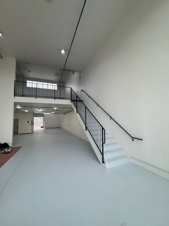 STOP SCROLLING! PRIME INDUSTRIAL CHIC HQ FOR LEASE (2,500 SQ FT) - 223 1