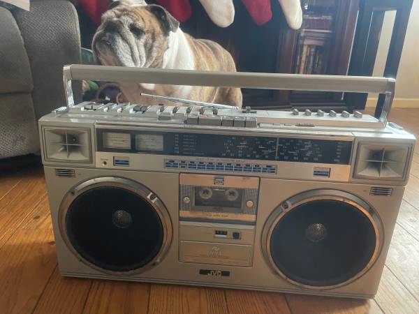 JVC M70 Boombox 1