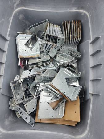 Deck Brackets 200 plus 1