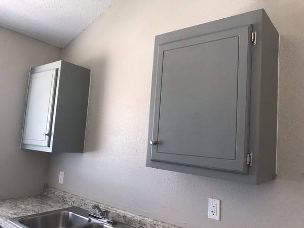 $795 / 1br - $795/1Dormitorio/Apartamentos Reagan Road INCLUYE AGUA (Beeville)64036535526145124