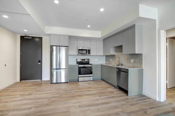 $3,850 / 2br - 1250ft2 - Brand New 2 Bedroom Close to DTLA, SS Appliances, In-Home Washer/Dryer (West Adams)63701111323651123
