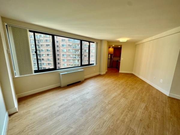 $2,195 / 1br - 460ft2 - ¡Los mejores estudios en Dupont Circle! MIRE HOY. ¡Lavadora/secadora en la unidad! $2,195-$2,800 (Dupont Circle)63822605038211123
