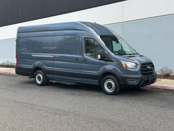 2020 Ford Transit 250 - Photo 10