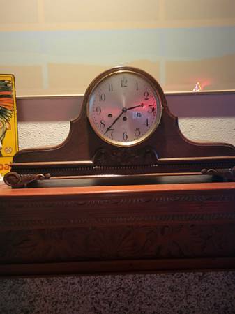 Junghans mantle clock 1