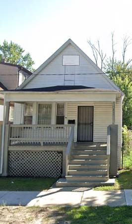 - Spacious 3BR House for Rent – 112th & Wentworth, $1,400/mo 1