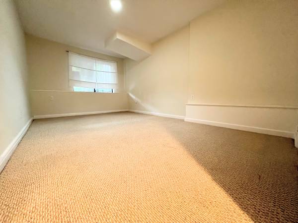 $4,400 / 3br - 1400ft2 - Central Noe, 3BR, ground fl, OPEN Sat. Sept 27, 12-1, rent reduction (noe valley)63858054271235123