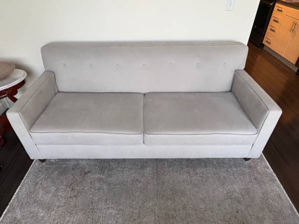 MODERN DESIGN SOFA **MOVING** 1