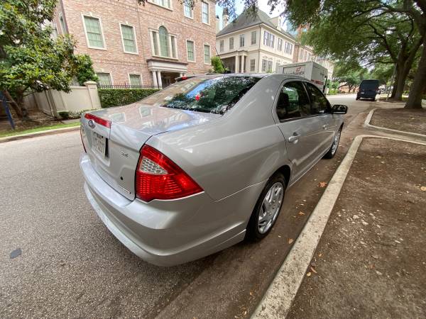 2011 Ford Fusion SE FlexFuel - $3.500 (Galleria)63617010596483123