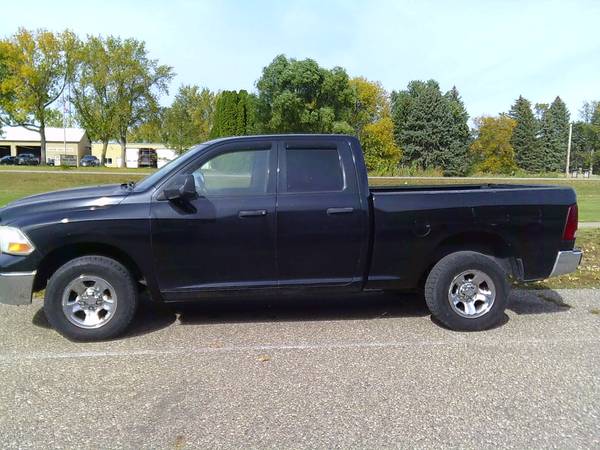2011 Ram 1500 4 door 4x4 Hemi 5.7 (REDUCED $3,000) - $6,995 (Hutchinson, MN)63480564017409124