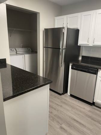 $1,475 / 2hab - 826ft2 - 🚨 ¡Alerta de excelente oferta en East Forest Park! 🚨 (Dickson)63680211440643122