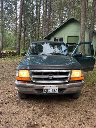 1998 Ford Ranger XLT 4WD Manual - Green - 163,XXX miles - $5,300 (Mazama)63442532395521121
