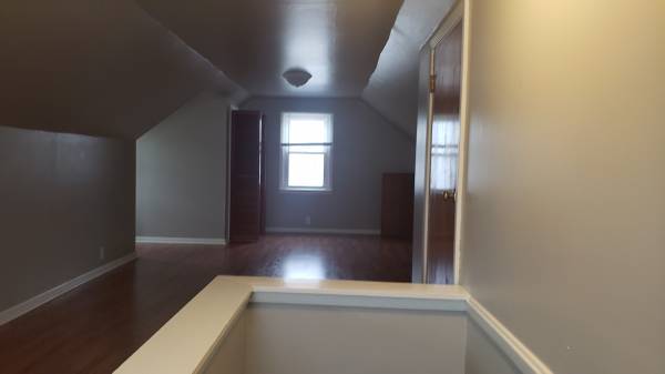 $575 / 3br - 1200ft2 - Casa compartida de $575 al mes en Parma. (Parma)63860362972545120