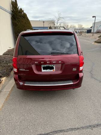 Dodge Grand Caravan - $6,100 (Aurora)63619738509443122