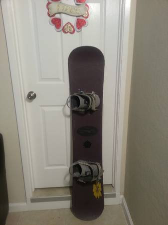 Joyride 150cm Snowboard and bindings 1