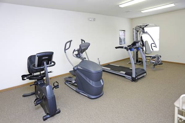 $1,459 / 1br - 755ft2 - Granite Countertops, Grill, Fitness Center (7260 Guider Drive, Woodbury, MN)63868815034881120