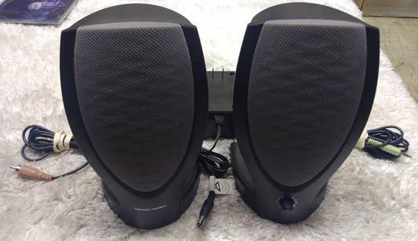 Harmon Kardon Powered Speakers 1