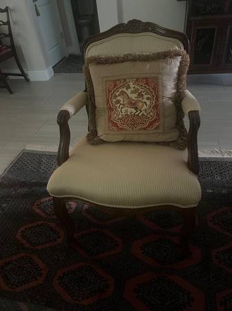 French style arm chair 1