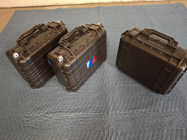 Pelican & Apache Storage/Luggage Cases 1