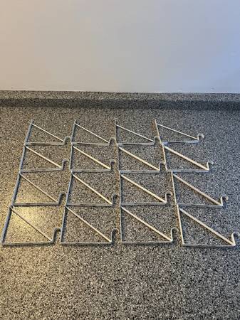 Everbilt Shelf & Rod Brackets - White - 16 Total 1