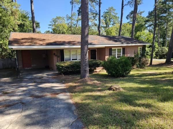 3 BR/1BA 1