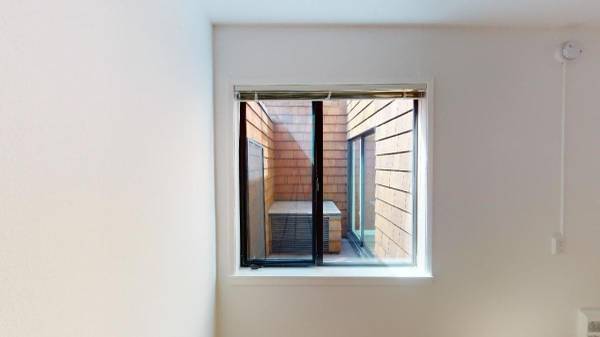 $2,824 / 1br - 1ft2 - Never Worry About Laundry: Facilities Right Onsite! (north beach / telegraph hill)63834323856771124