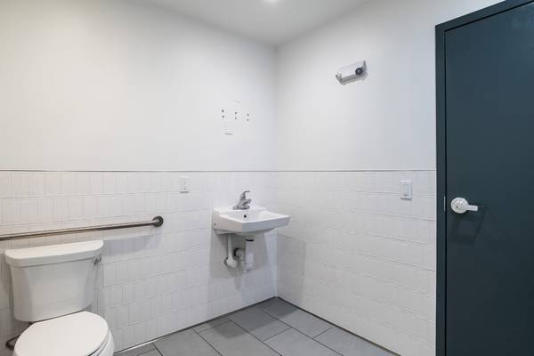 $5,000 / 1300ft2 - Retail space for Lease on Divisadero Street!!! (lower pac hts)63936603897219123