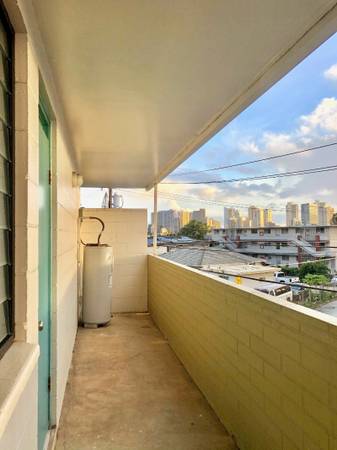 $1,550 / 1br - 480ft2 - Lower moving costs w/$1000 deposit on approved credit (McCully & Mōʻiliʻili)63686710404609122