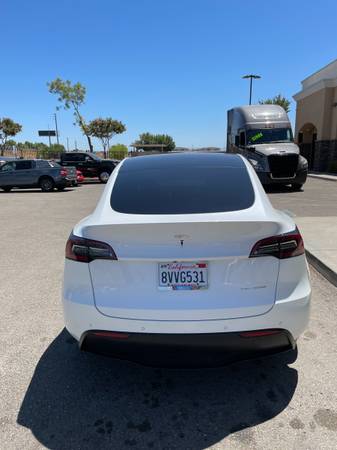 2021 Tesla Model Y Long Range AWD totalmente eléctrico - $19,500 (Lathrop)63482990964227123