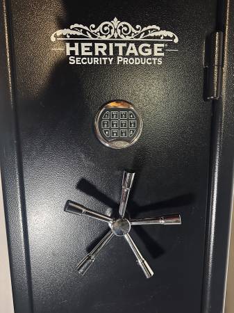 Heritage Security Safe - Fireproof 14 Gun Storage 1