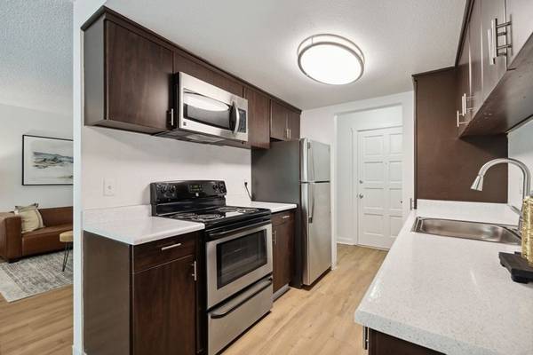 $1,645 / 1br - 750ft2 - ✨ Updated 1BR Apartments | 2 Weeks FREE Rent – Move In by Sept 30! (1433 8th St NE , Auburn, WA)63944961187330122