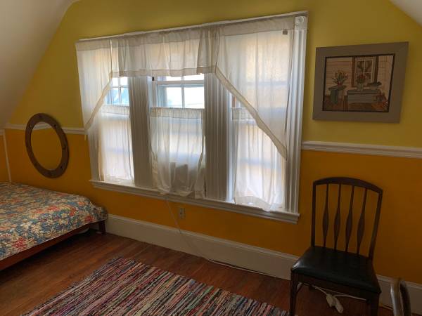 $1,100 / 1br - Room for rent in desirable West Cambridge neighborhood (Cambridge)63824666739457122