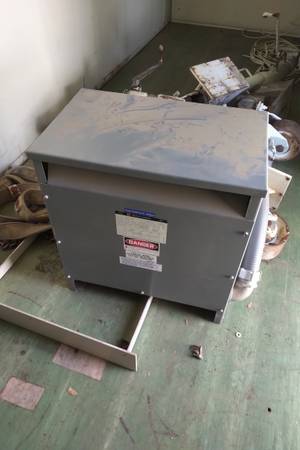 208 3P shielded isolation transformer 45KVA Sq-D 1