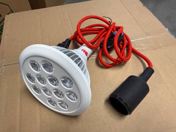 Red Light Rising Target Light 670 — Red Light Therapy Device, Brand Ne 1