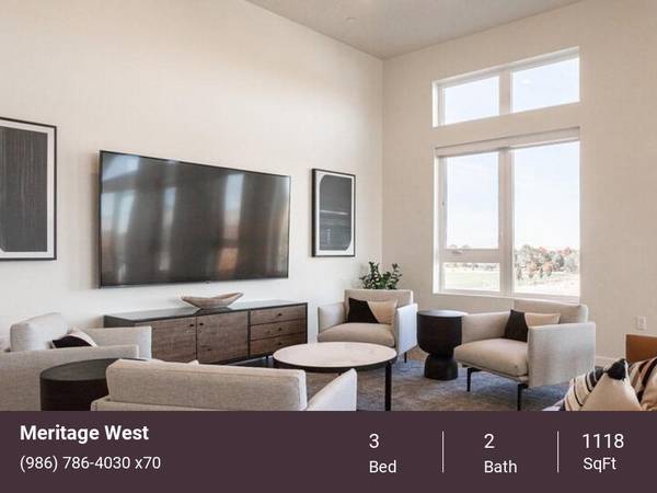 $1,953 / 3br - 1118ft2 - Spacious Walk-In Closets, A Must See, 9' Ceilings (The Village)63794970775297120