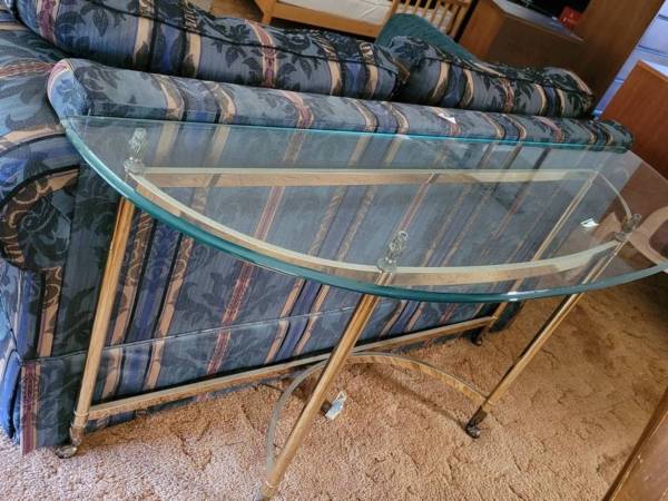 End Table 1