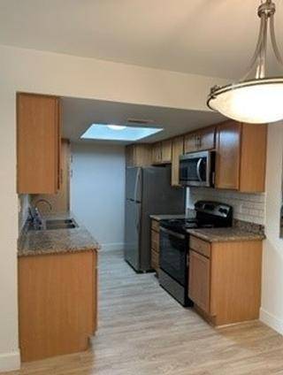 $1,420 / 1br - 747ft2 - On-Site Laundry Facility, Well-Equipped Fitness Center (Scottsdale)64024997668099124