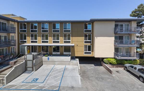 $2,400 / 1br - 725ft2 - 1 BD, Admite mascotas, Gestión en el lugar (alameda)63695766766209123
