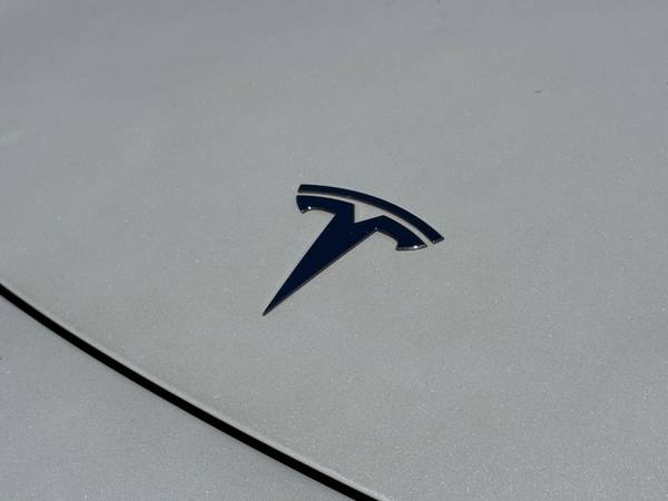 2018 Tesla Model 3 **PRICE REFLECTS $4000 EV CREDIT** SKU:26576 Tesla - $16,999 (San Diego Auto Finders)63440304698115123