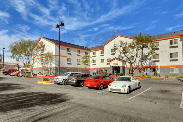 $363 It's hot out! Be Cool and stay with us63859502081025122