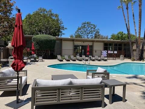 $2,850 / 2br - 850ft2 - Schedule a Tour, Pet Friendly, Emergency Maintenance (Camarillo)63800496632067121