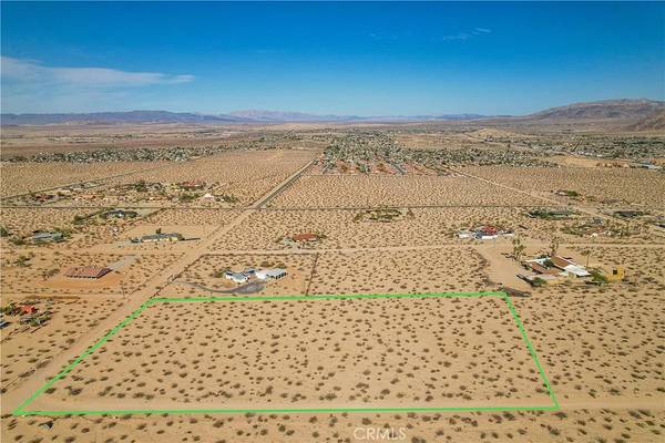 $79,000 10 Noels Knoll Rd (Twentynine Palms)63758480864385122