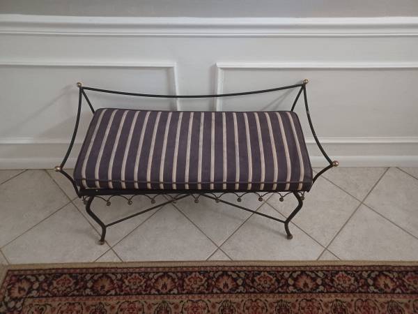 Black wrought iron padded foyer bench 1