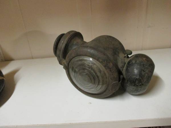 vintage model t headlight 1