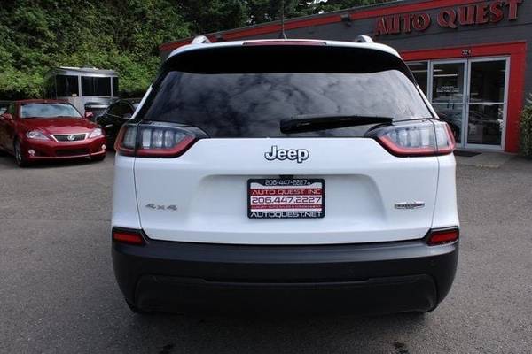 2019 Jeep Cherokee Latitude Plus 4x4 SUV - $15,400 (Renton)63617179205249123