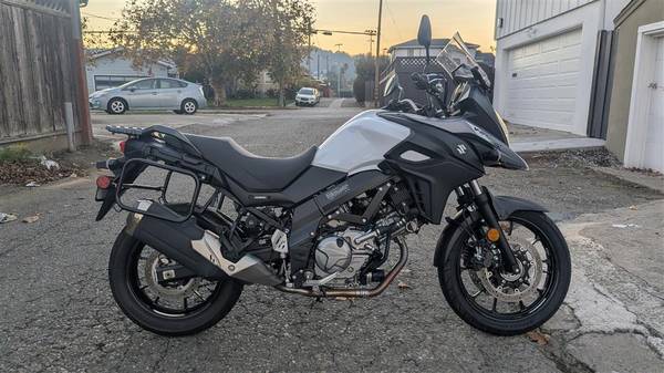2019 SUZUKI V-STROM DL650 ABS - NO DEALER FEES! 1