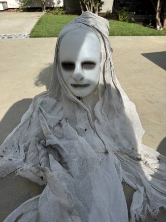 Halloween Ghost Decoration 1