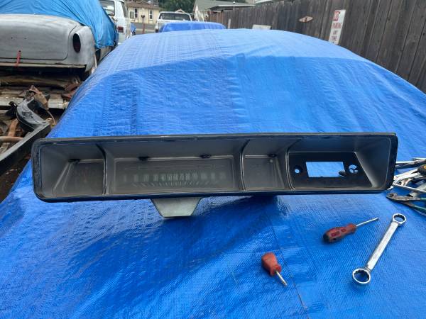 66 Impala / Caprice Dash Gauges and Housing 1