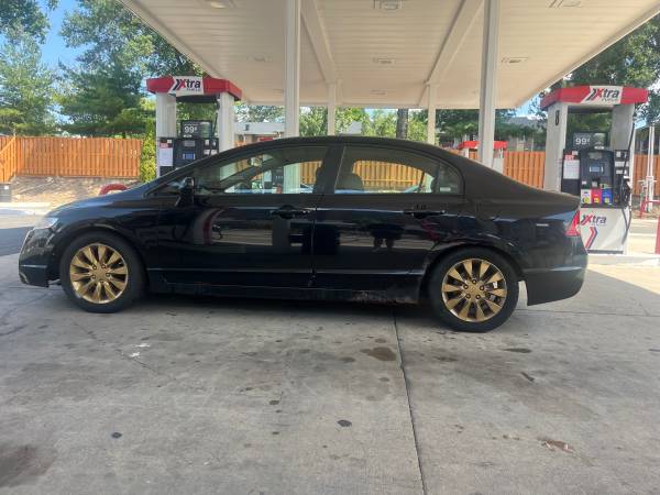Un solo propietario, Honda Civic EX-L 2009 - $3.999 (Washington DC)63440041568259123